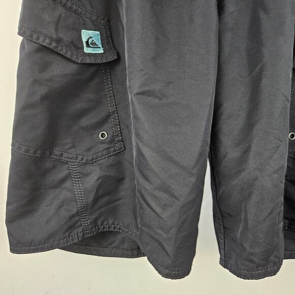 Quiksilver Men's Navy Blue Cargo Board Shorts Size 33 Swim - Picture 7 of 9